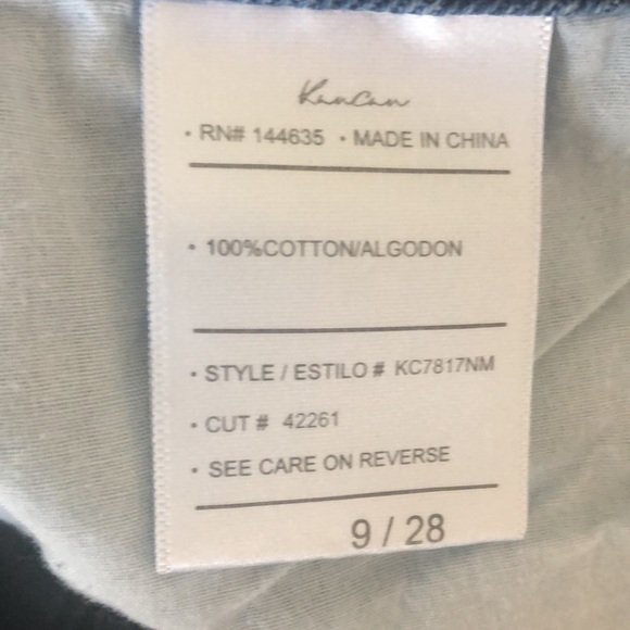 KanCan Mid Rise Distressed Blue Denim Cut Offs 100% Cotton Size 28/9 Jean Shorts - Picture 15 of 16